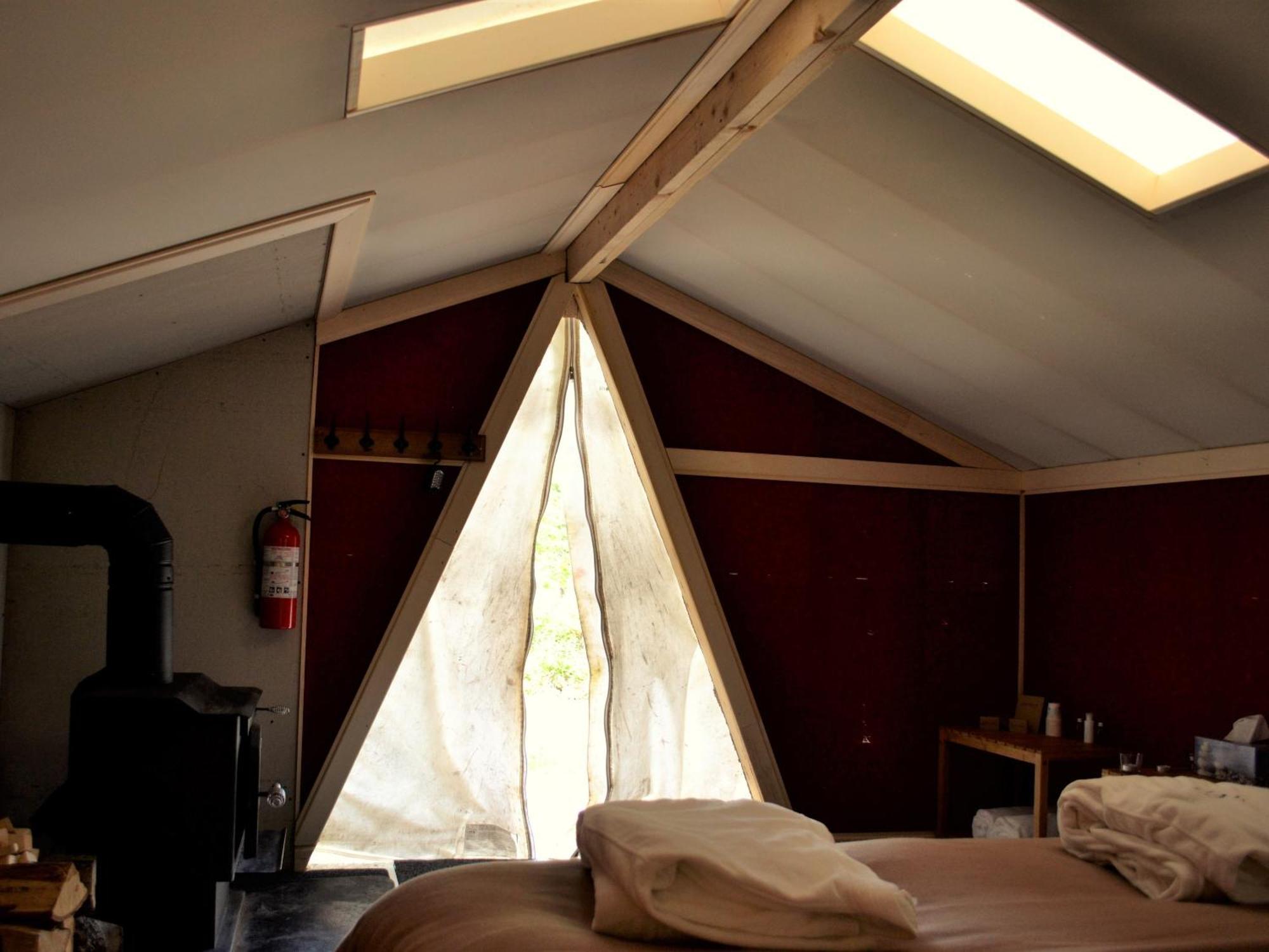 Éco Spa Highland Grenville-Sur-La-Rouge Habitación foto