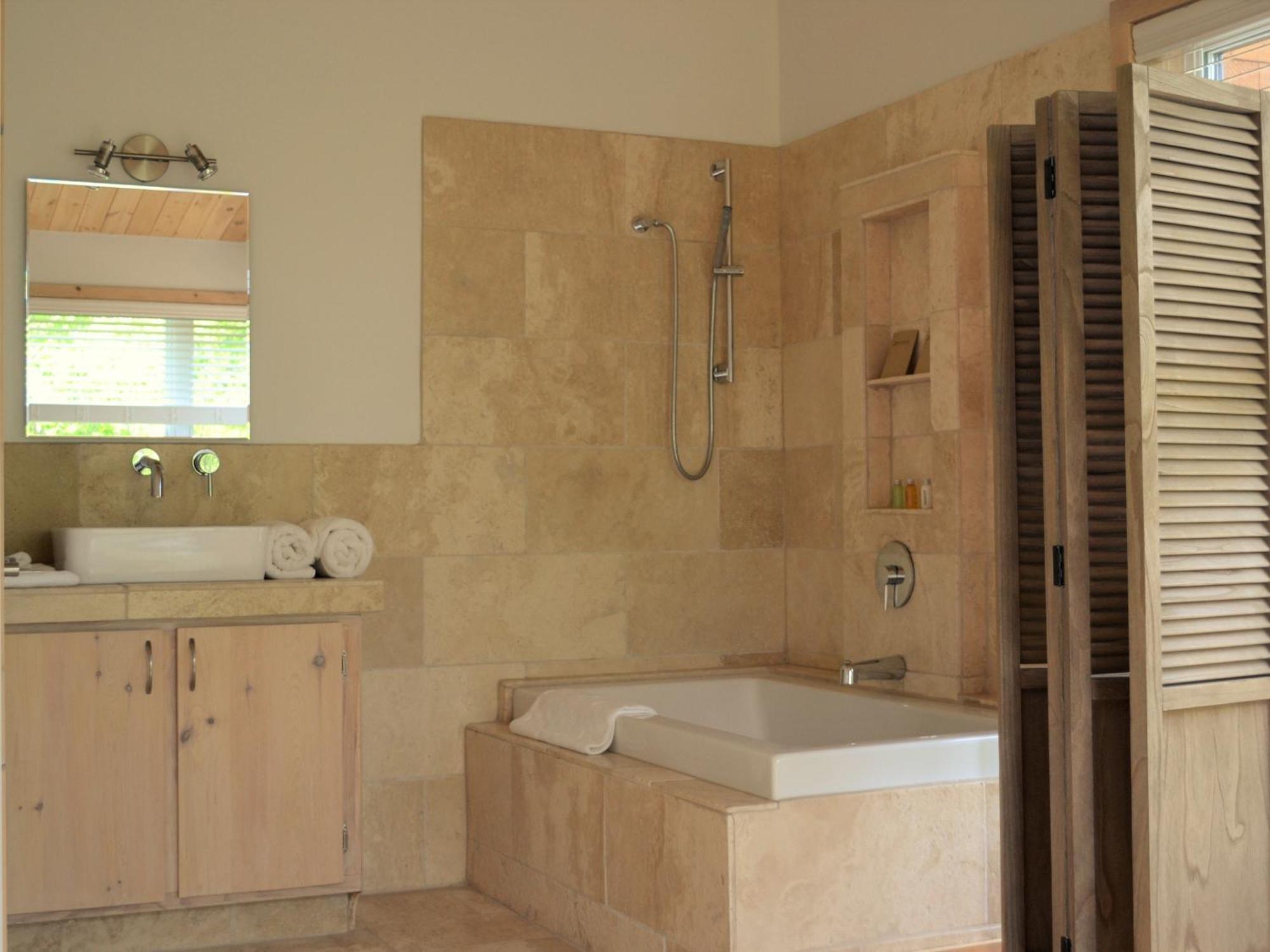 Éco Spa Highland Grenville-Sur-La-Rouge Habitación foto
