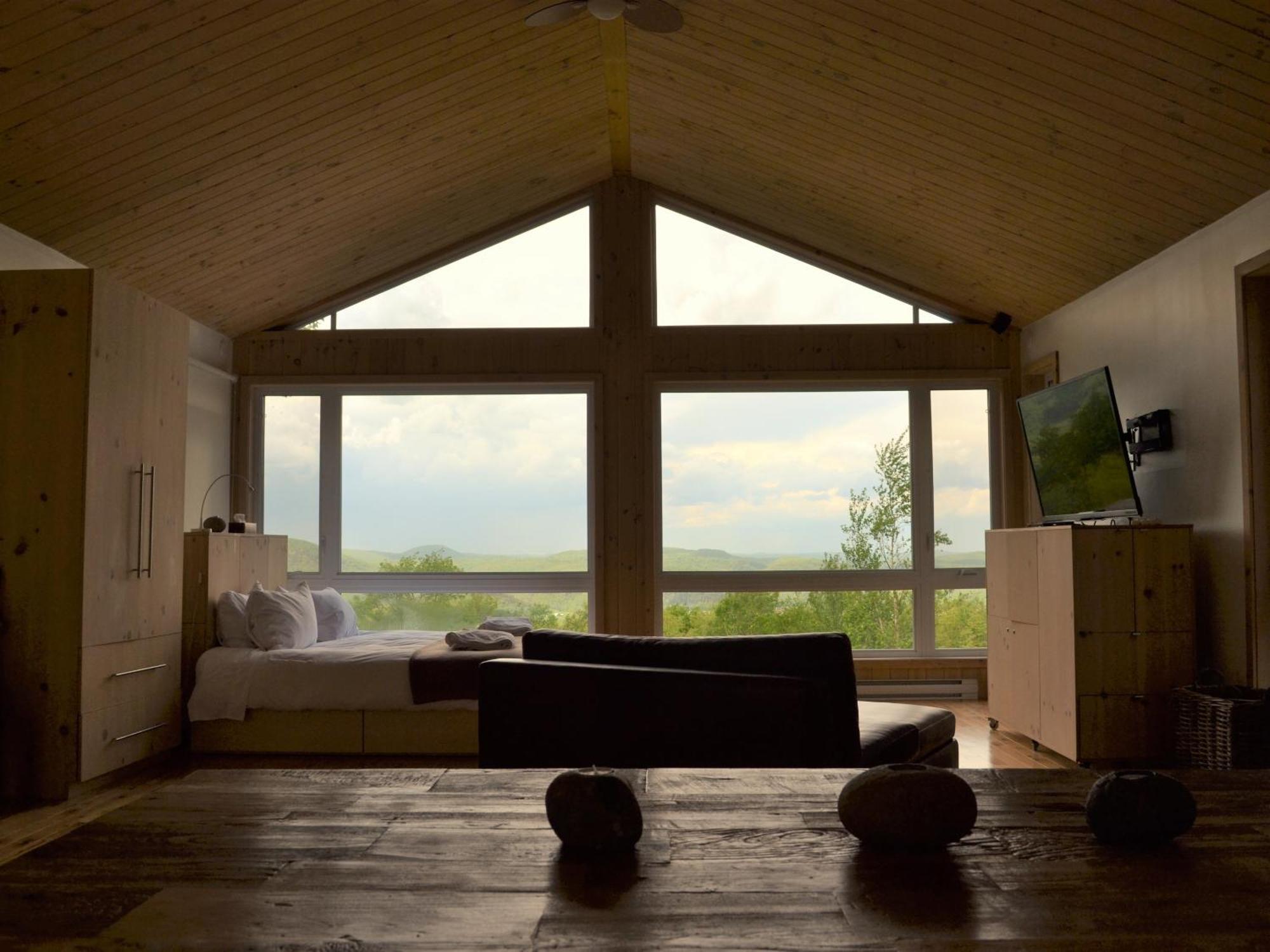 Éco Spa Highland Grenville-Sur-La-Rouge Habitación foto